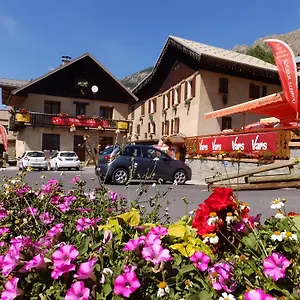 Hotel La Vieille Vars (Hautes-Alpes)